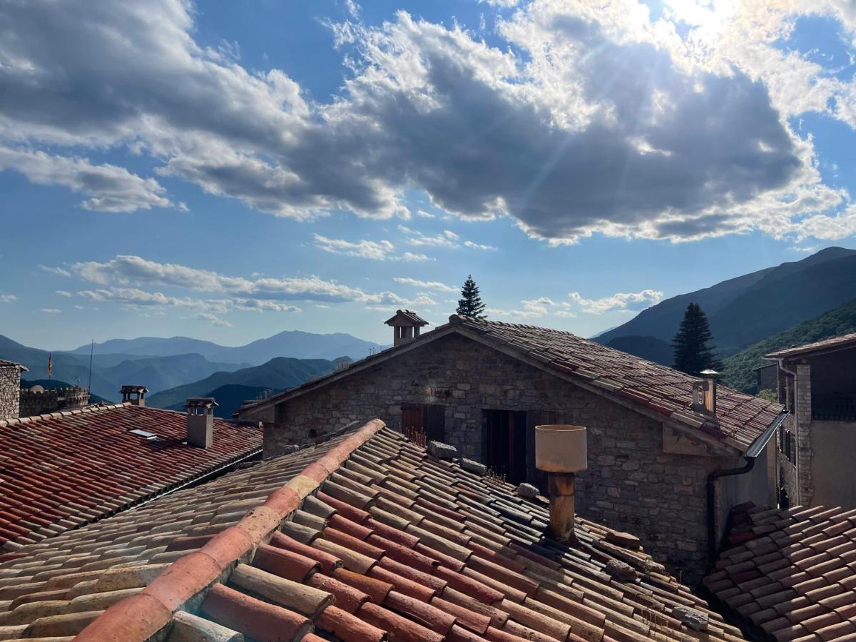 Fonda Peremiquel Hotel Castellar De N'Hug Eksteriør billede