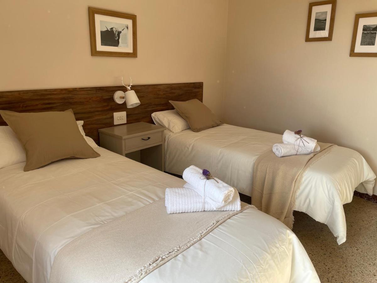 Fonda Peremiquel Hotel Castellar De N'Hug Eksteriør billede