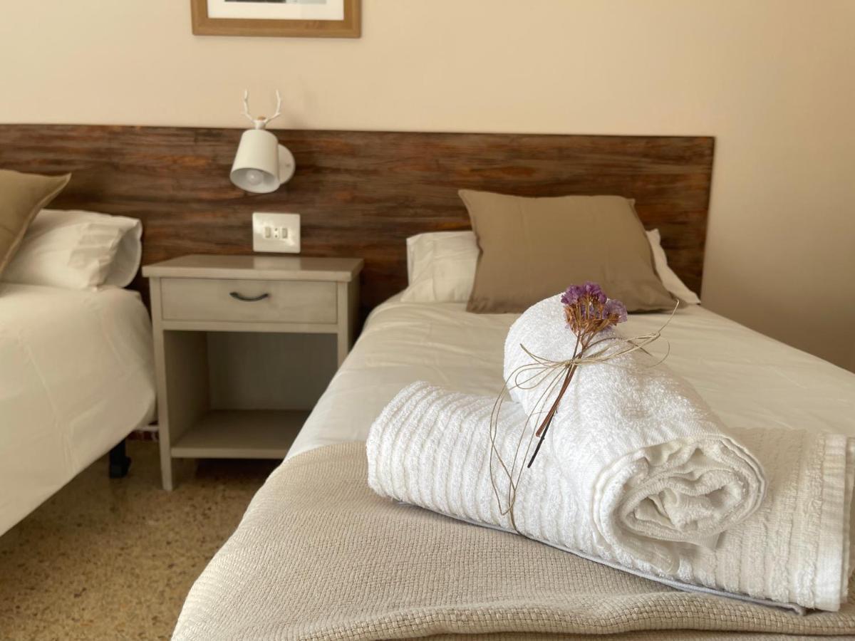 Fonda Peremiquel Hotel Castellar De N'Hug Eksteriør billede