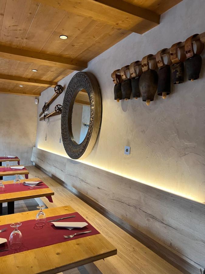 Fonda Peremiquel Hotel Castellar De N'Hug Eksteriør billede